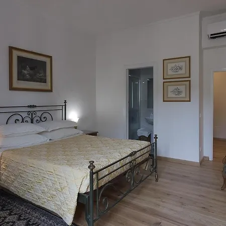 Cozy Flat With A View From Palazzo Medici Soderini Appartamento *