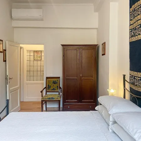 Cozy Flat With A View From Palazzo Medici Soderini Firenze