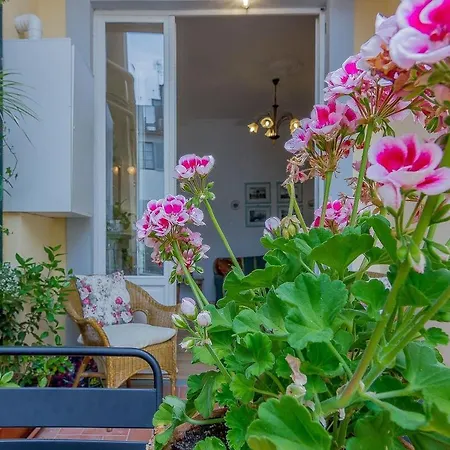 Cozy Flat With A View From Palazzo Medici Soderini Apartamento *